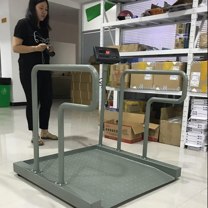 黑龙江医院300公斤透析秤 牡丹江200kg-500kg轮椅称厂家 带斜坡扶手轮椅称批发价