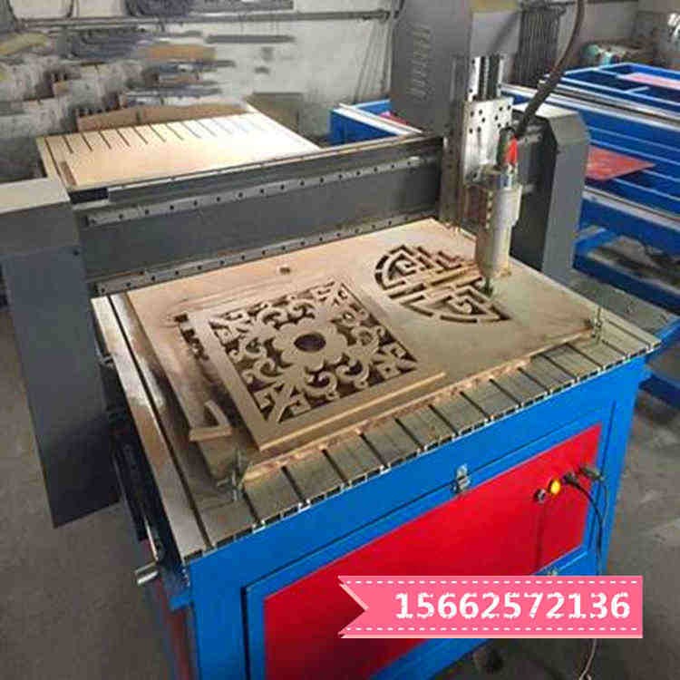 天津静海厂家供应数控木工雕刻机，1325平雕机，工艺品雕刻机