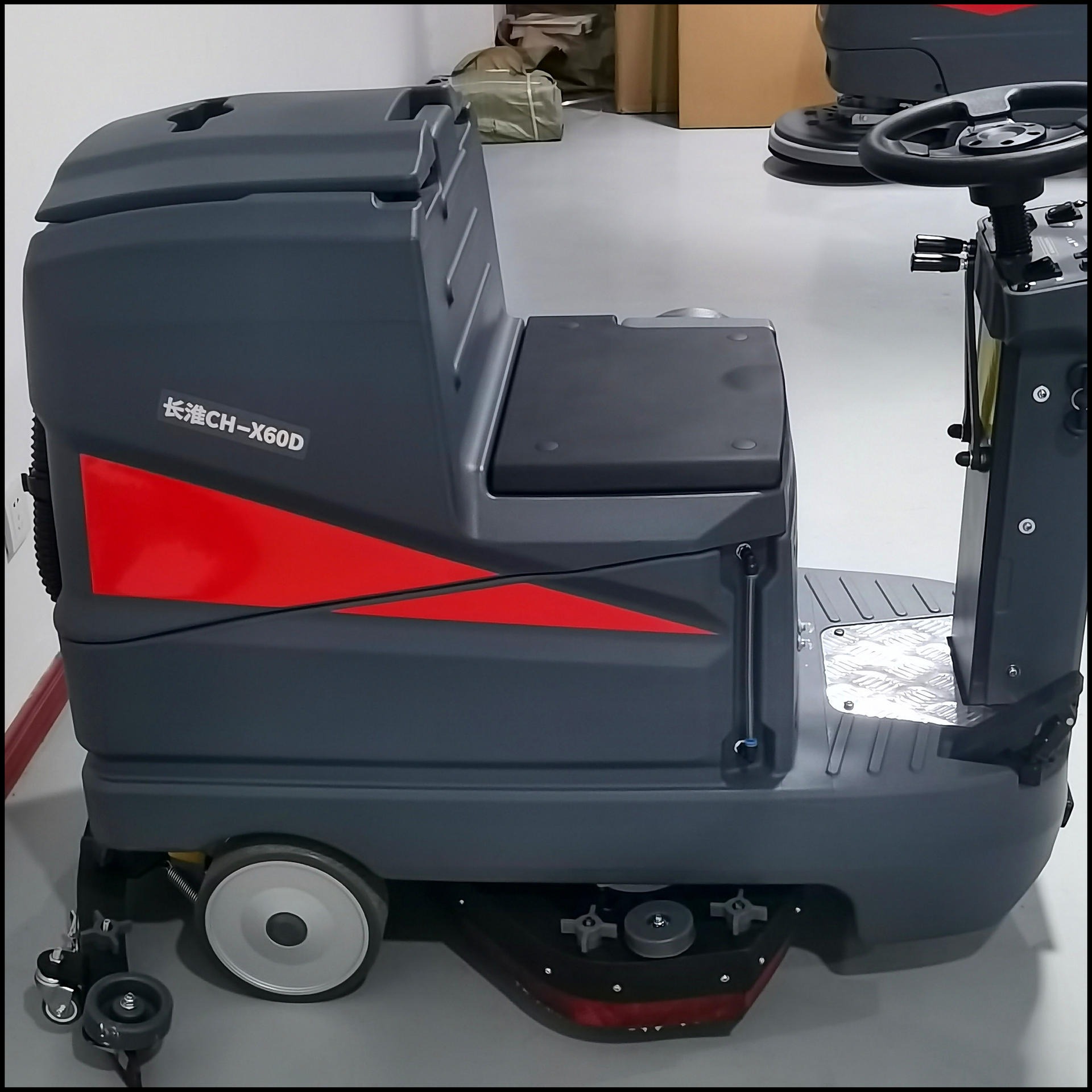 小型驾驶式洗地机 X60单刷驾驶式洗地车 物流仓库专用