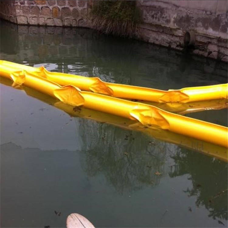PVC河道水体围隔装置 库区水面浮油防污屏图片