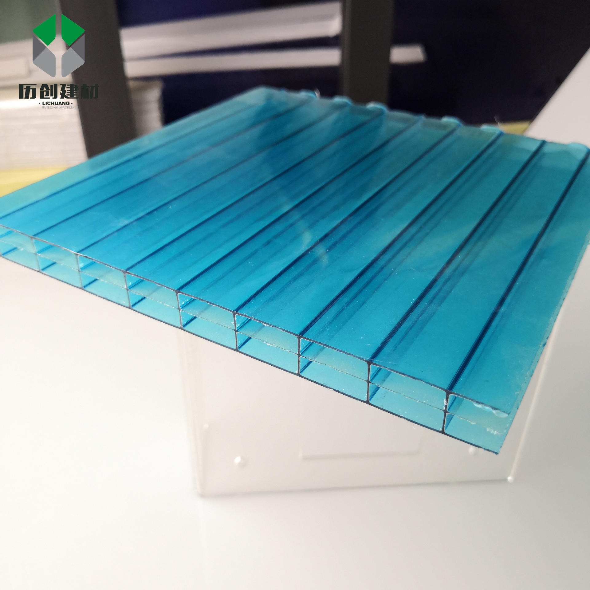 PC三层晶透阳光板 广州16mm阳光板 透光三层聚碳酸酯板 PC阳光板厂家