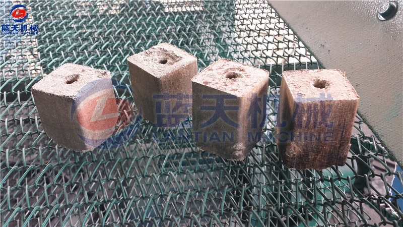 竹碳粉压块机 煤制棒机 桉树皮炭压块机 锯末制炭成型机