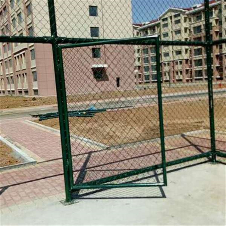 三门峡勾花网护栏围网,球场铁丝围网,品质看得见,图片