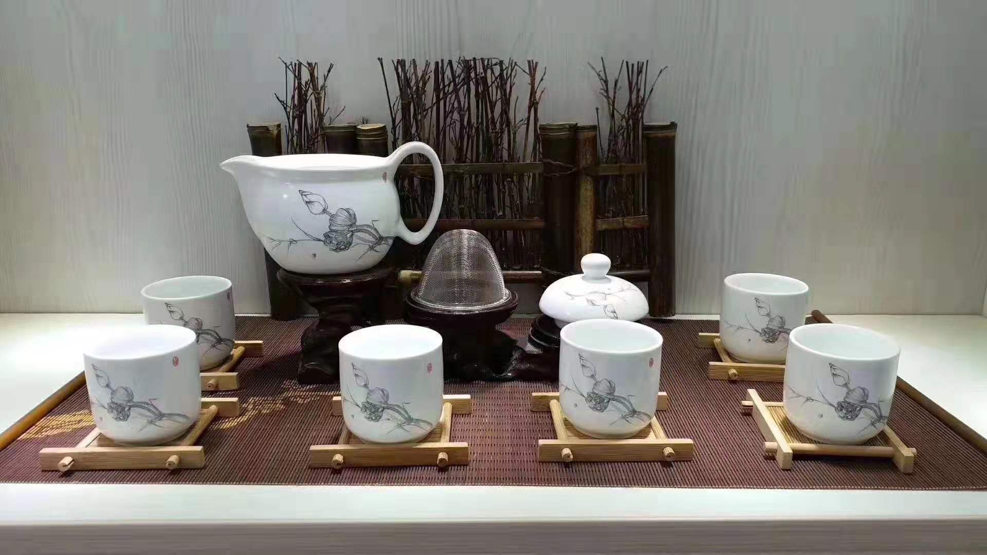 陶瓷茶具套装礼盒 套装窑变雕刻茶杯 7头青花瓷家用茶杯 陶瓷套装定制logo