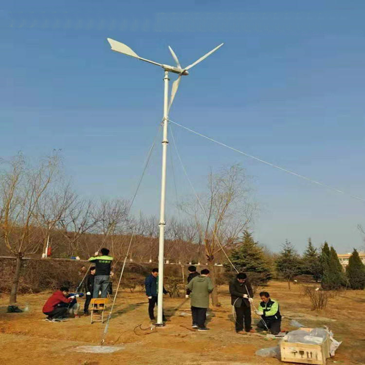 秦淮晟成  大功率风力发电机安全可靠 5千瓦风力发电机图片