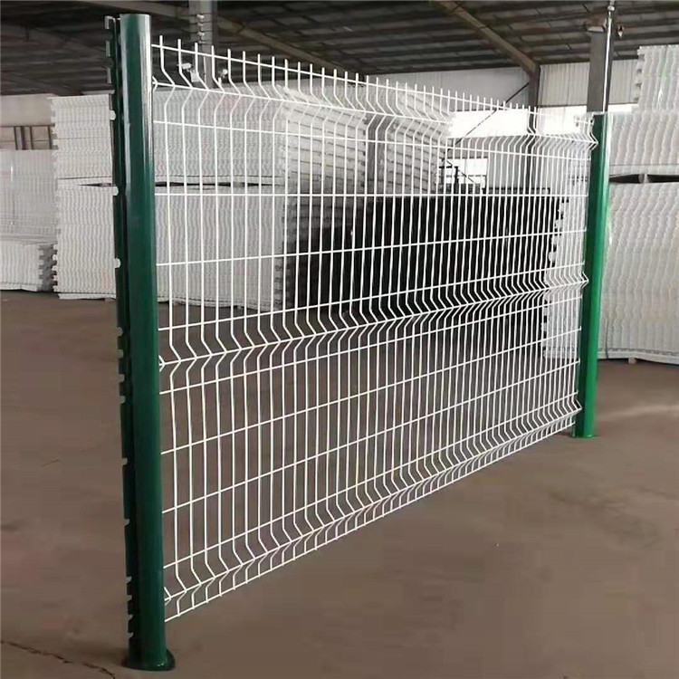 生产厂家 镀锌护栏网 双边丝护栏网 浸塑铁丝网