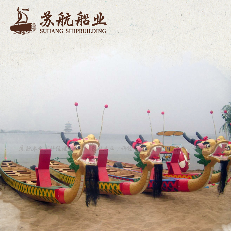 厂家定制12人传统比赛龙舟 彩绘刺身款式龙舟船 制造龙舟船木质