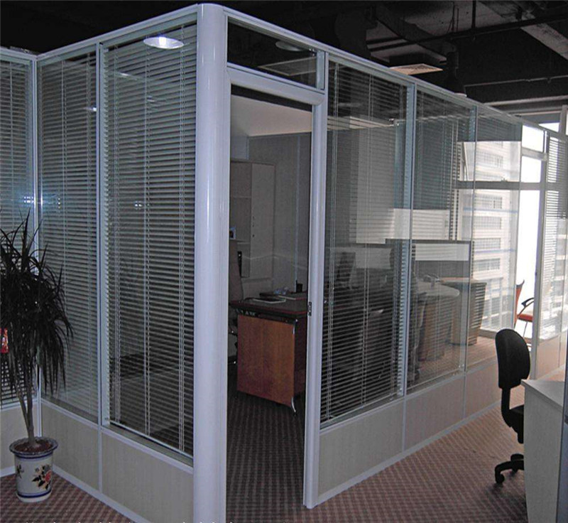 兰州办公室隔断厂家 钢化玻璃隔断图片