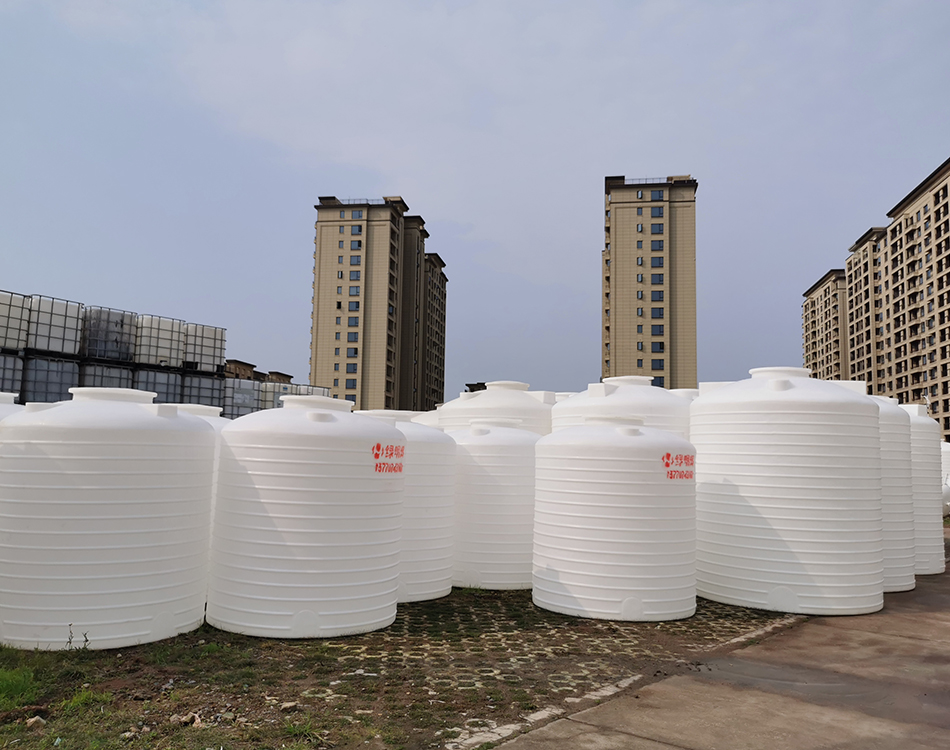 景德镇塑料储罐厂家直销 绿明辉20吨塑料水箱 5立方立式化工耐酸碱储水罐