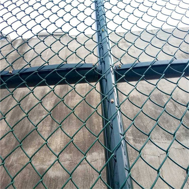 安徽操场围栏网球场勾花护栏网现货供应