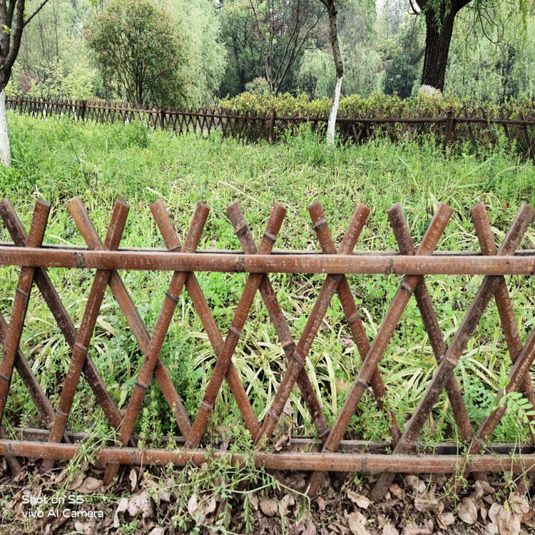 新县竹围栏 竹护栏 围栏样式