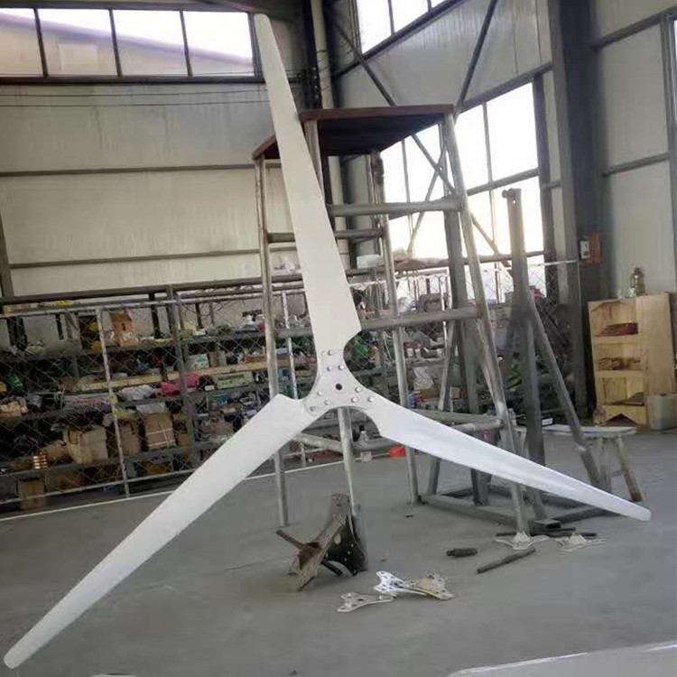 重庆 蓝润 2kw风力发电机 大功率风力发电机 实物拍摄