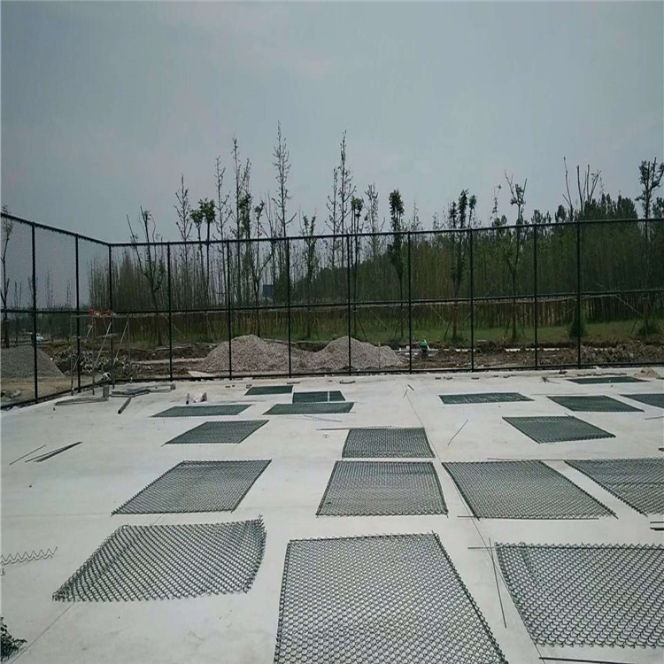 镀锌喷塑 组装球场围网 球场围网厂家 墨绿色