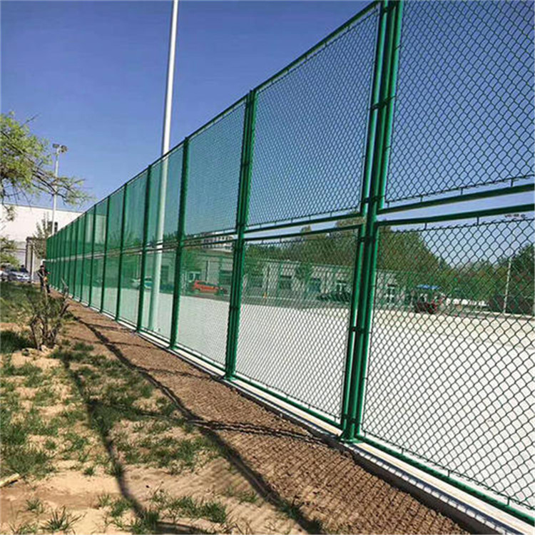 安徽操场围栏网球场勾花护栏网现货供应