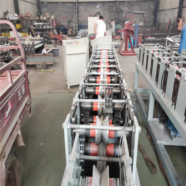 宏霖机械现货供应角铁成型设备角铁机械数控冷弯机械