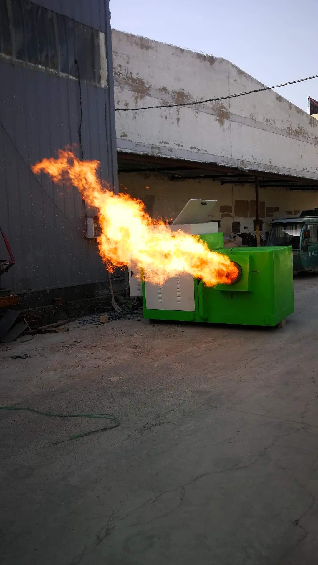 自动排渣木片燃烧机 生物质颗粒燃烧机 生物肥烘干设备 博恒